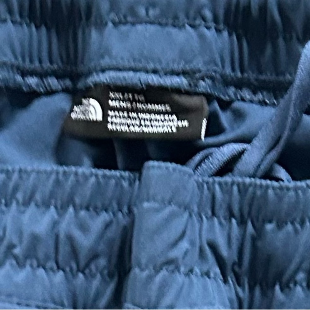 The North Face Lightweight Joggers Pants - Picture 6 of 6